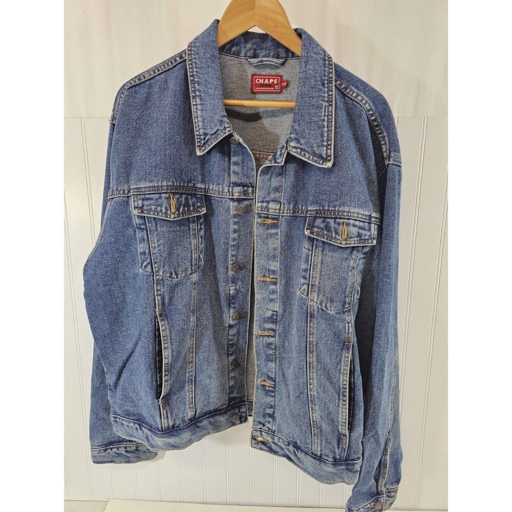 VTG Chaps True American Brand Denim Trucker Jean Jacket Size XL Light/Med Wash